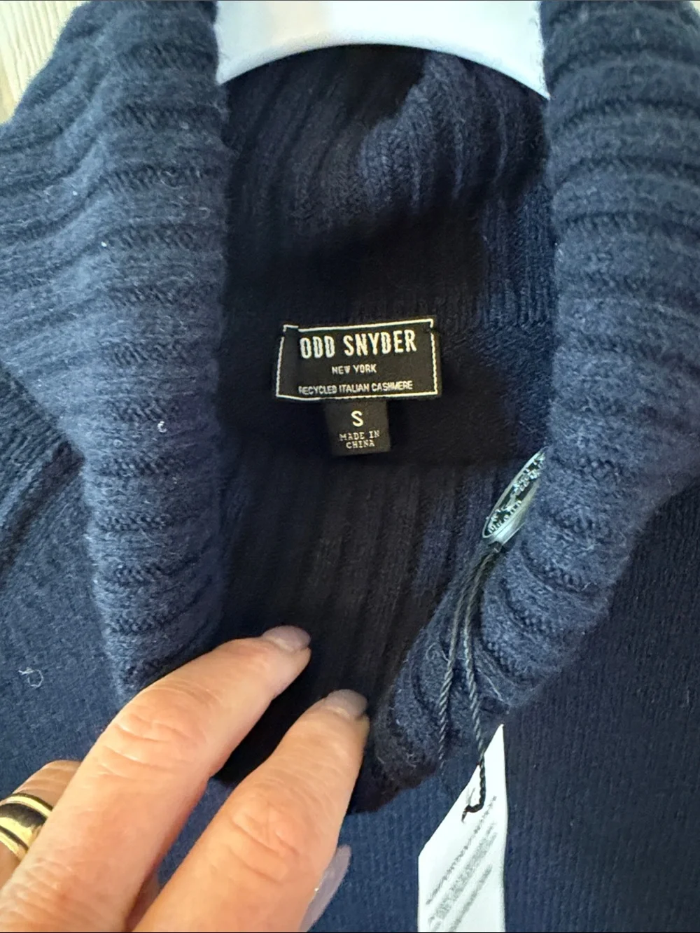 Todd Snyder Navy Nomad Turtleneck Sweater Sz S.  New/Flawed. Box53